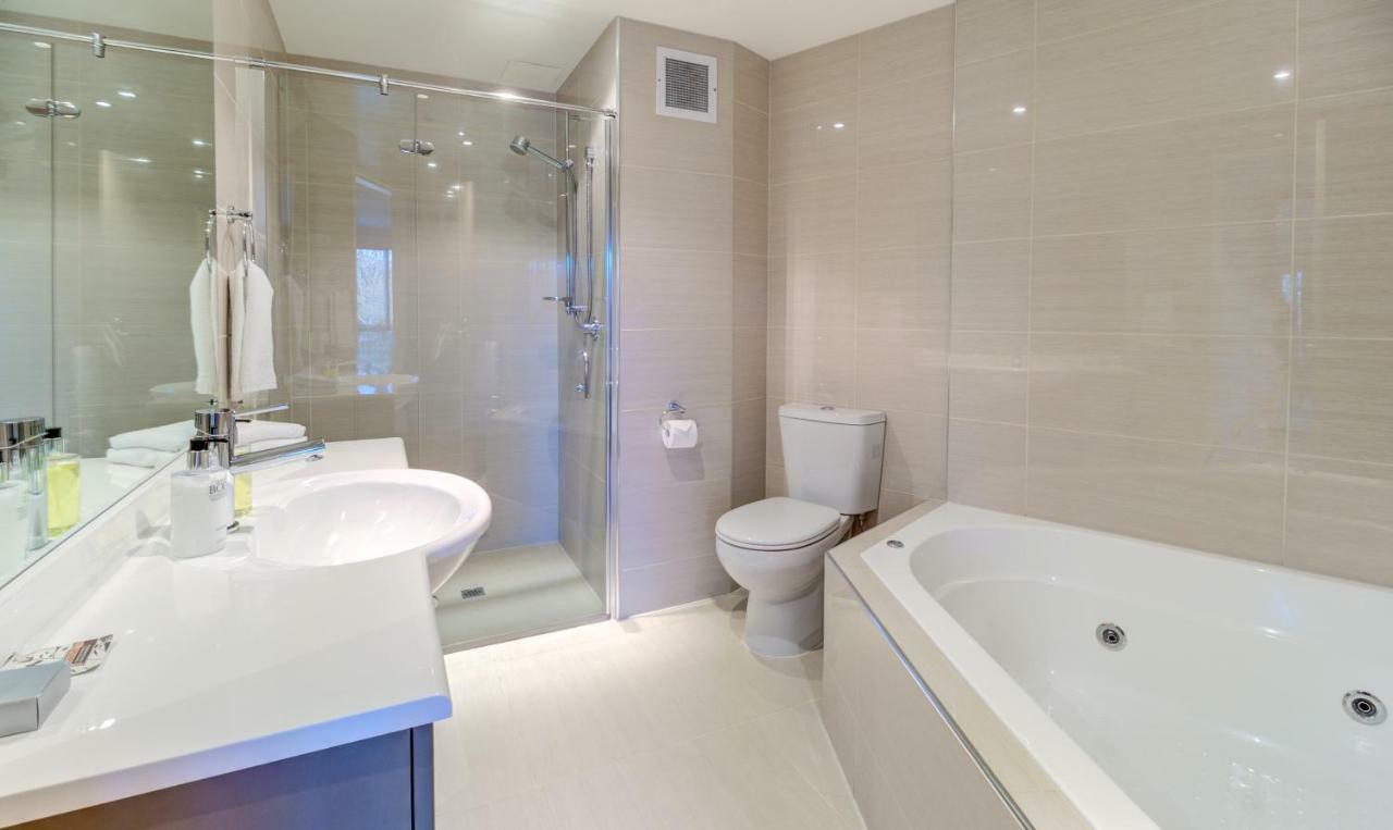 Parkview On Hagley Hotel Christchurch Bagian luar foto